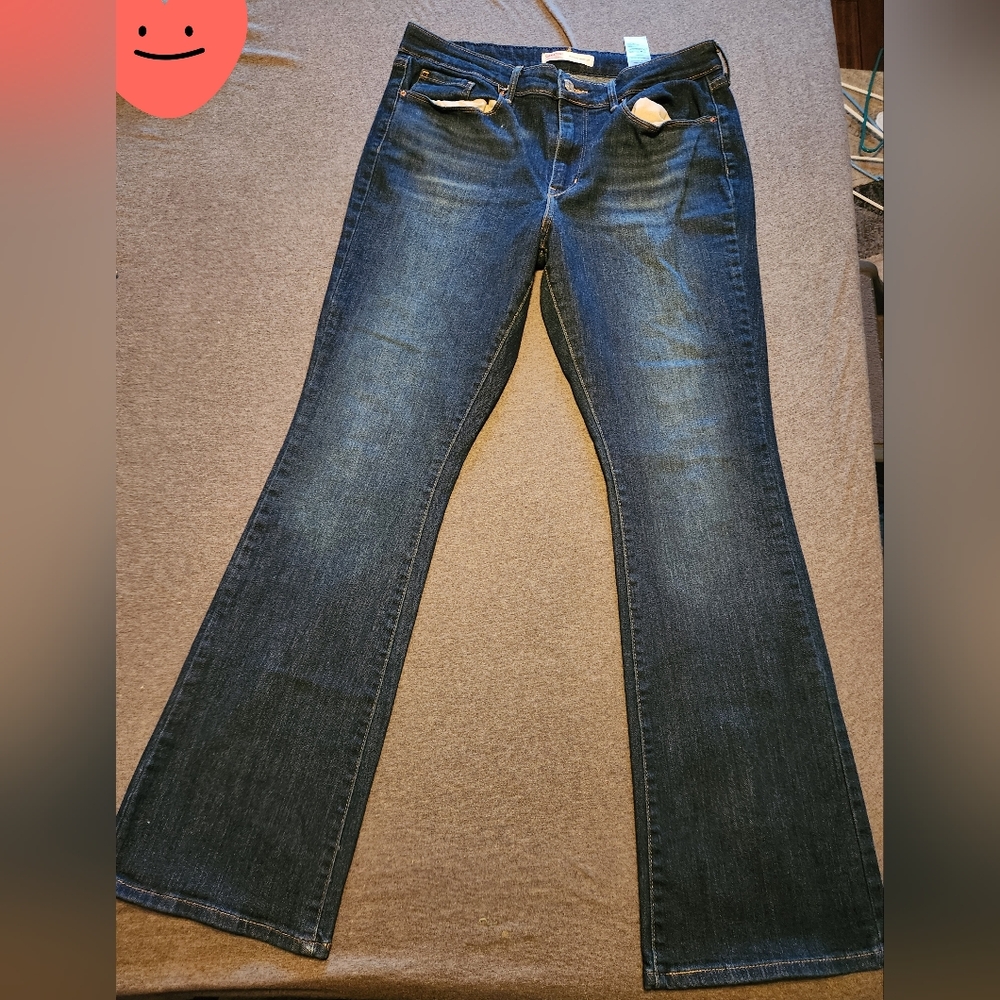 Levi Signature 12 Med Bootcut